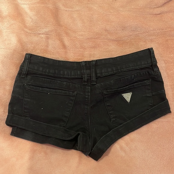 Guess shorts - Picture 2 of 3